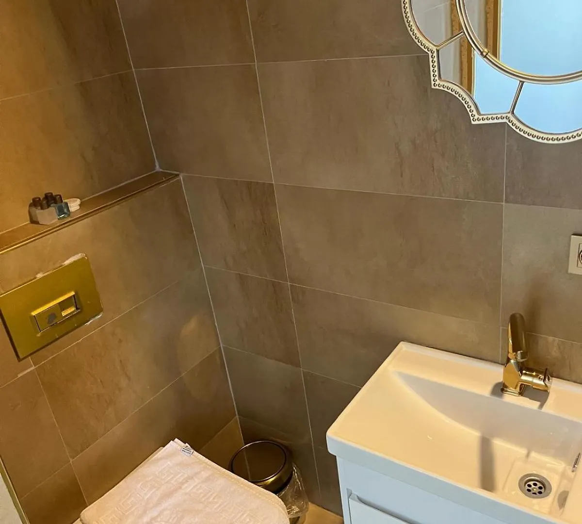 Boss To Hotel Taksim Istanbul