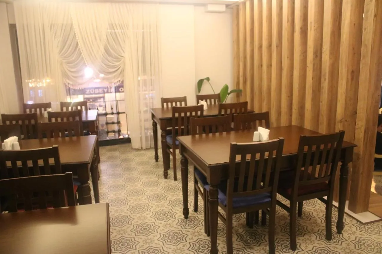 Boss To Hotel Taksim Istanbul Turkiet