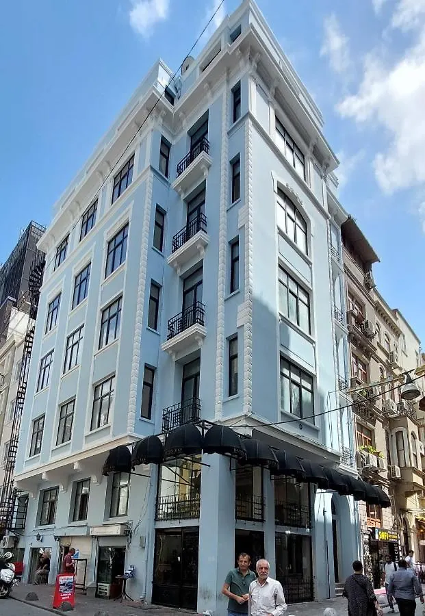 Boss To Hotel Taksim Istanboel