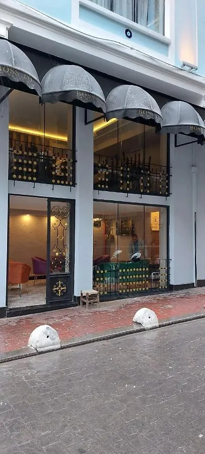 Boss To Hotel Taksim Istanboel