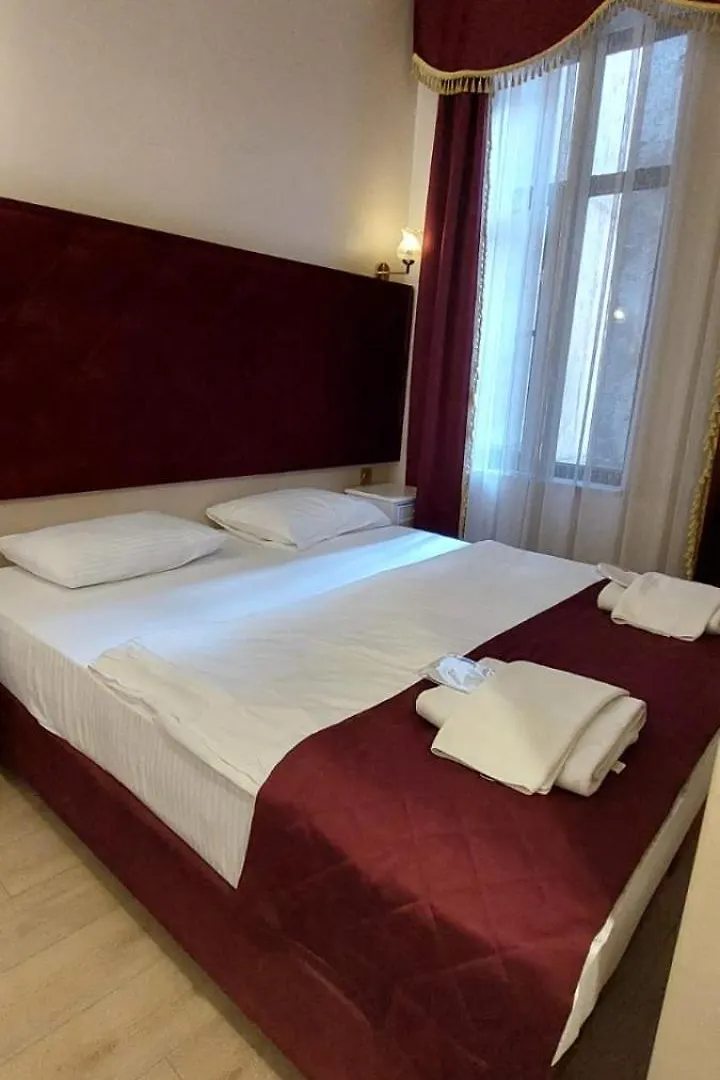 Boss To Hotel Taksim Istanboel Turkije